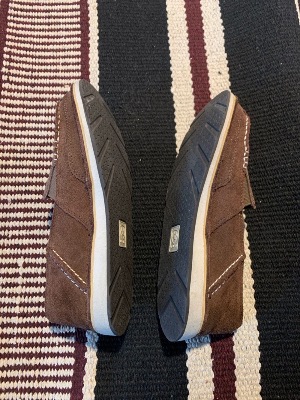 Ariat cruisers - Picture 5 of 5
